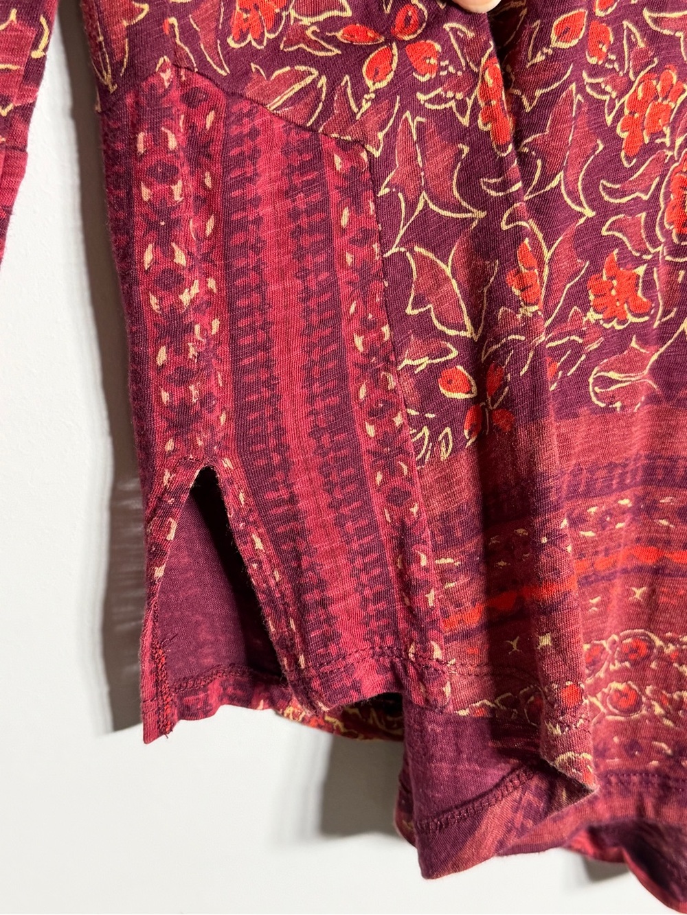 Lucky Brand Burgundy Floral Embroidered V-Neck Tunic Size S - Picture 5 of 6